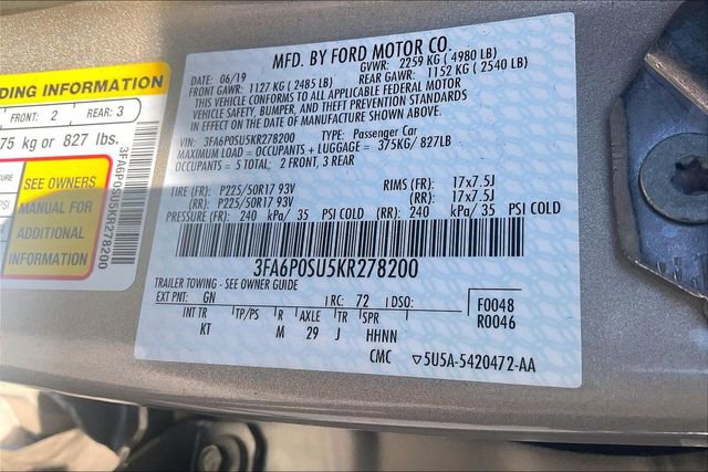 Used 2019 Ford Fusion Energi Titanium image 34