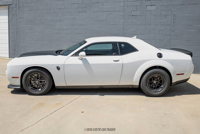 Used 2023 Dodge Challenger SRT Hellcat Redeye RWD image 3