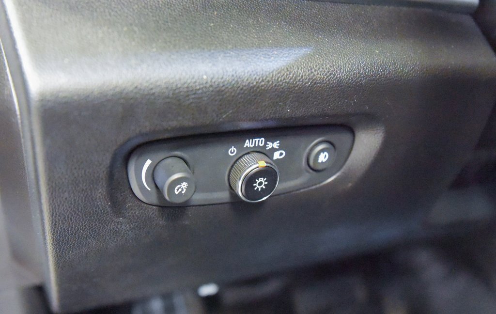 Used 2019 Chevrolet Traverse Premier w/ Redline Edition image 19