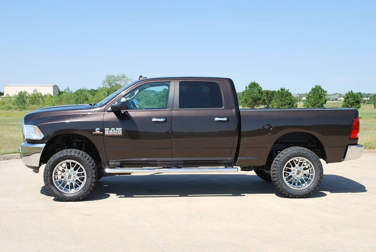 Used 2016 RAM 2500 SLT AWD/4WD image 2