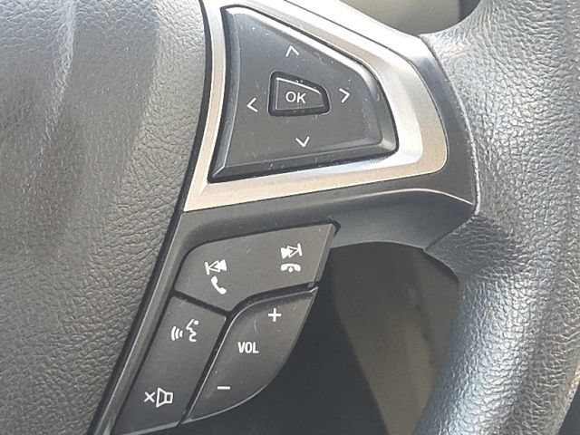 Used 2020 Ford Fusion SE FWD image 34