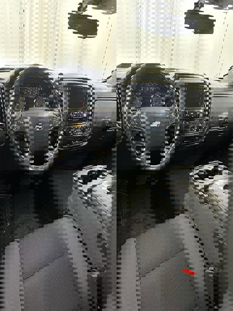 Used 2018 Chevrolet Silverado 1500 LT w/ All Star Edition image 21