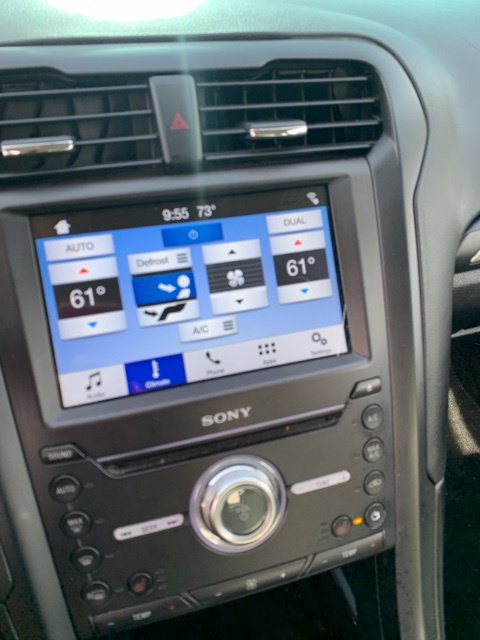 Used 2017 Ford Fusion Titanium FWD image 33