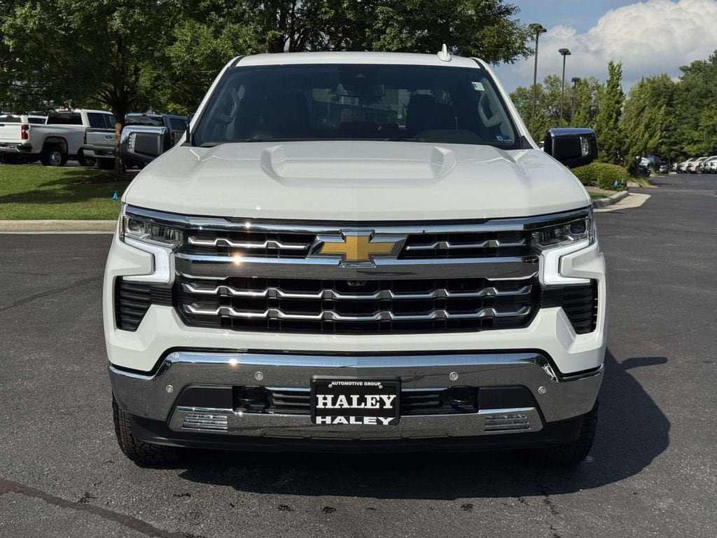 Used 2026 Chevrolet Silverado 1500 LTZ w/ Z71 Off-Road Package AWD/4WD image 27