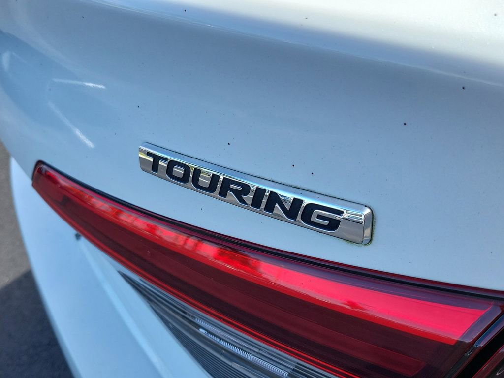Used 2023 Honda Civic Touring image 8