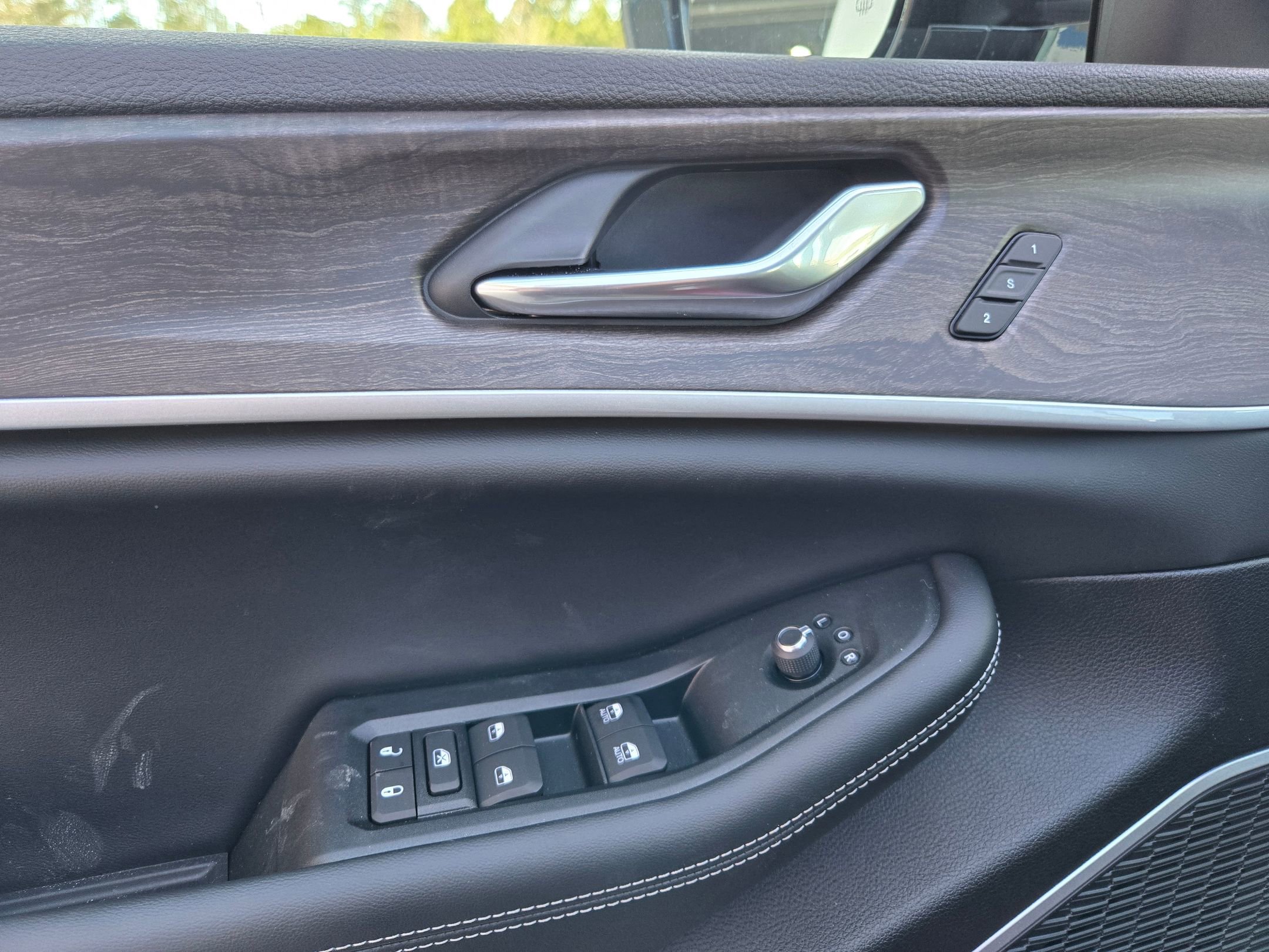 New 2026 Jeep Grand Cherokee Limited w/ Limited Altitude Package image 22