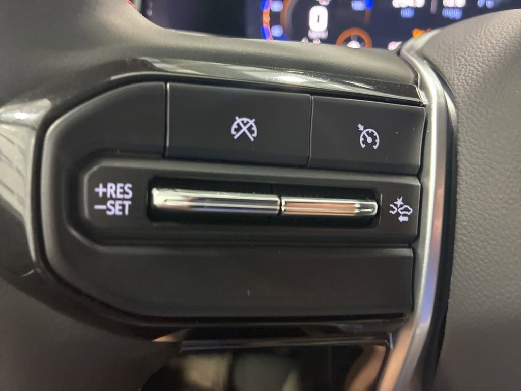 New 2025 Chevrolet Colorado Z71 w/ Midnight Edition AWD/4WD image 31