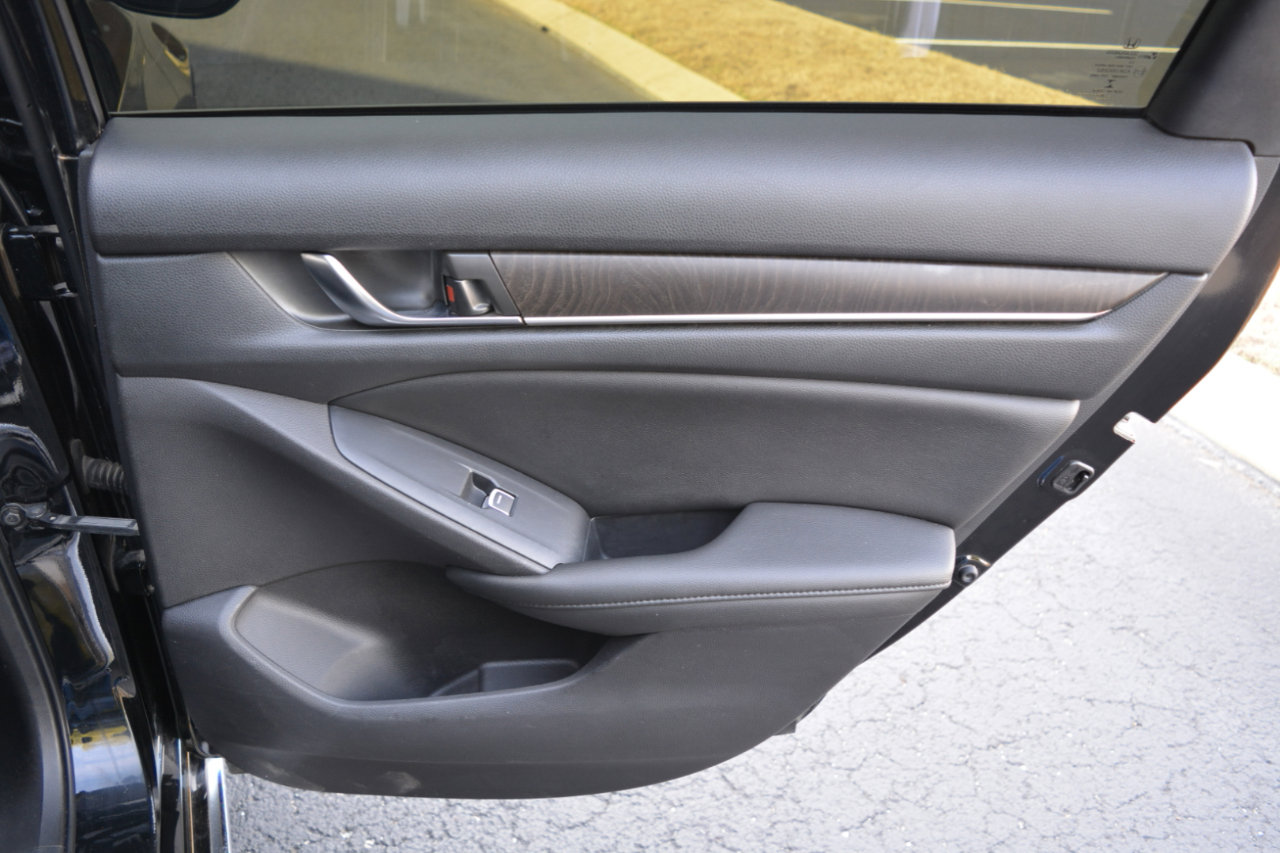 Used 2020 Honda Accord EX-L image 13