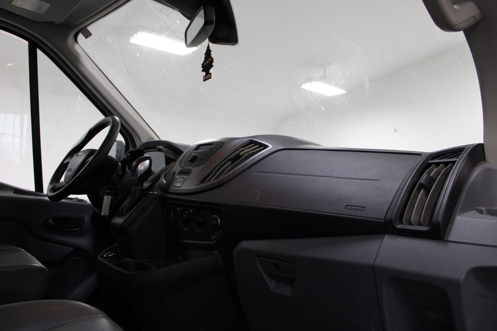 Used 2018 Ford Transit 150 XL image 12