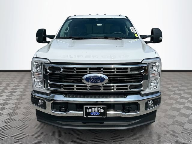 New 2026 Ford F350 XL w/ XL Chrome Package image 2