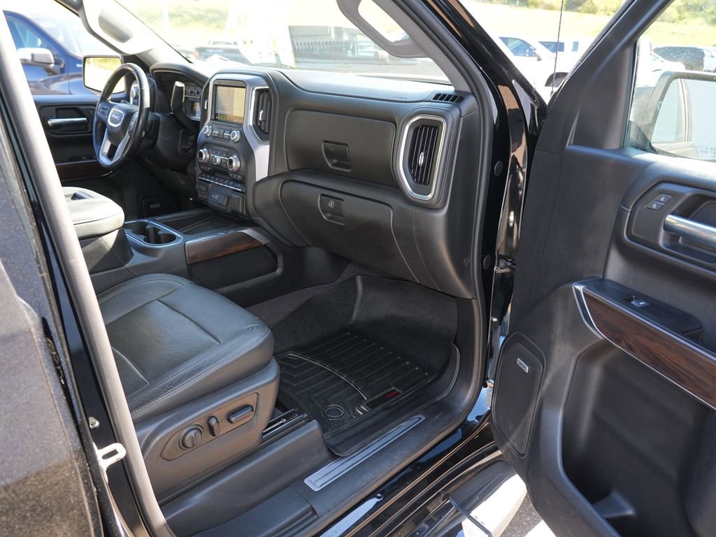 Used 2019 GMC Sierra 1500 SLT w/ SLT Premium Plus Package AWD/4WD image 30