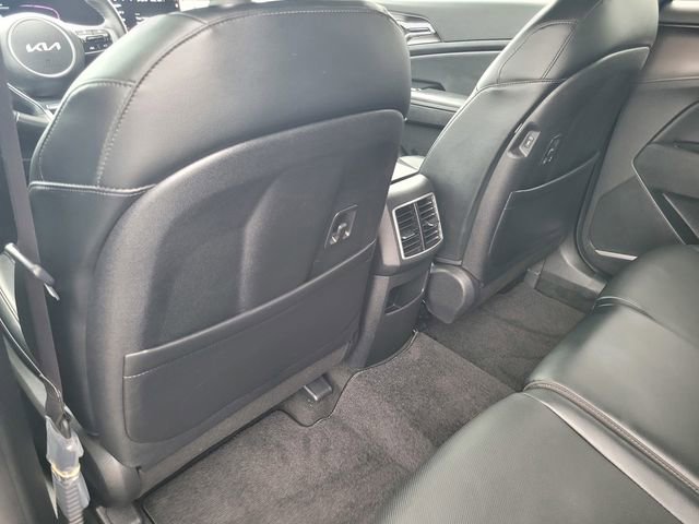 Used 2023 Kia Sportage EX image 14