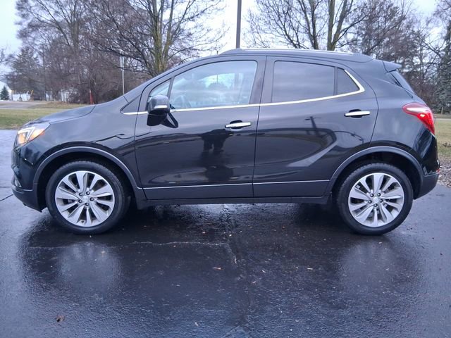 Used 2019 Buick Encore Preferred image 3