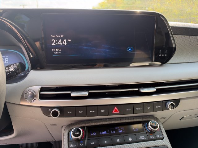 Used 2025 Hyundai Palisade SEL AWD/4WD image 21