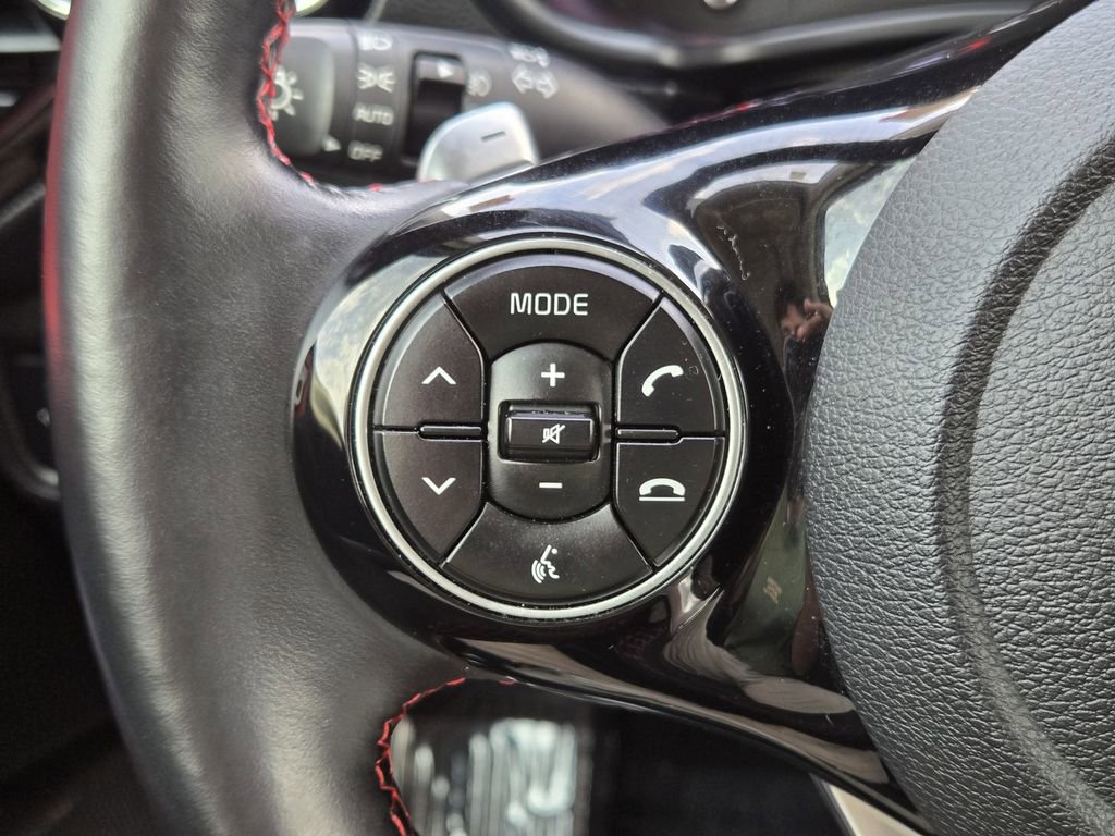 Certified 2020 Kia Soul GT-Line Turbo image 28