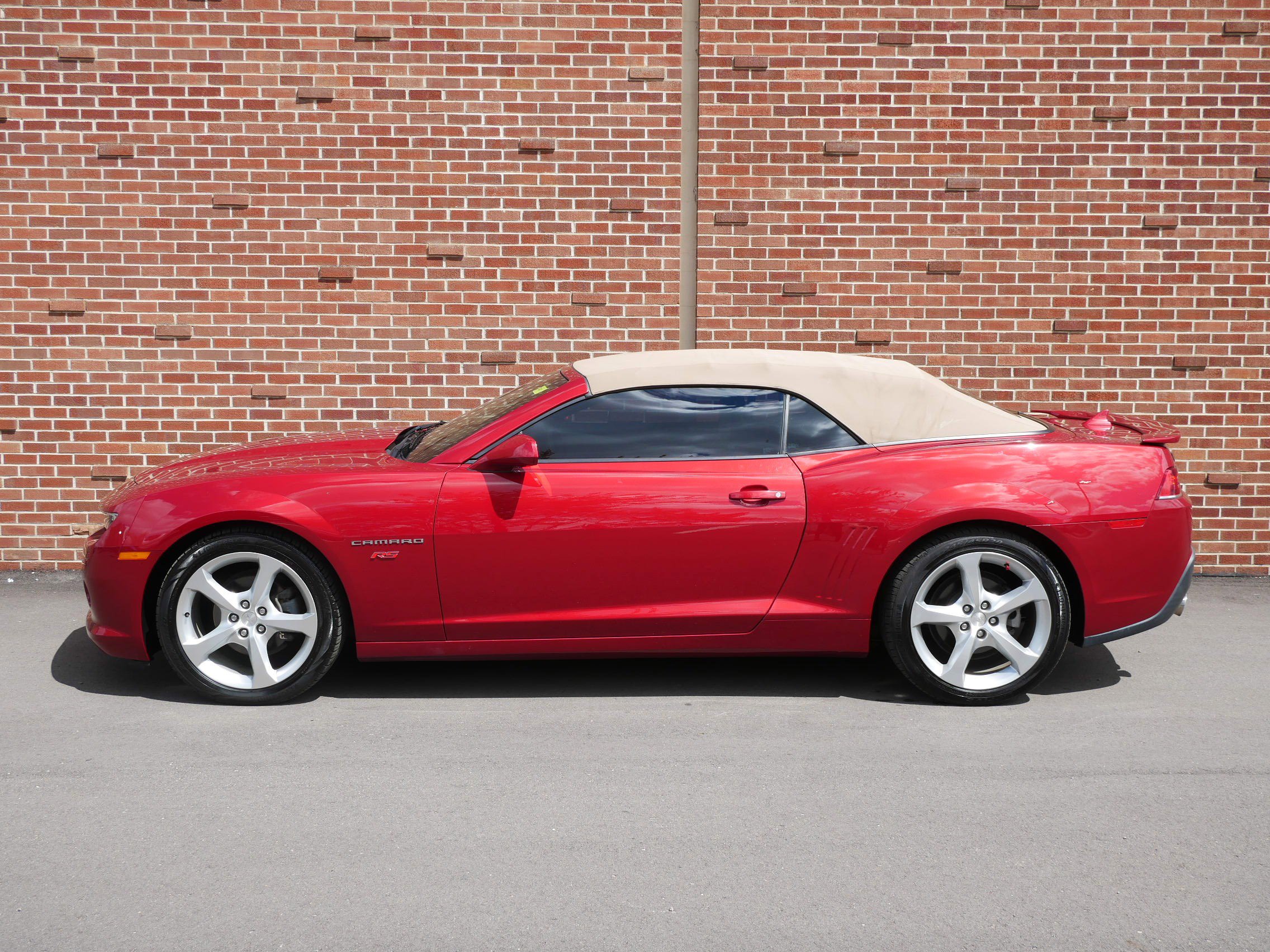 Used 2015 Chevrolet Camaro LT w/ RS Package RWD image 2