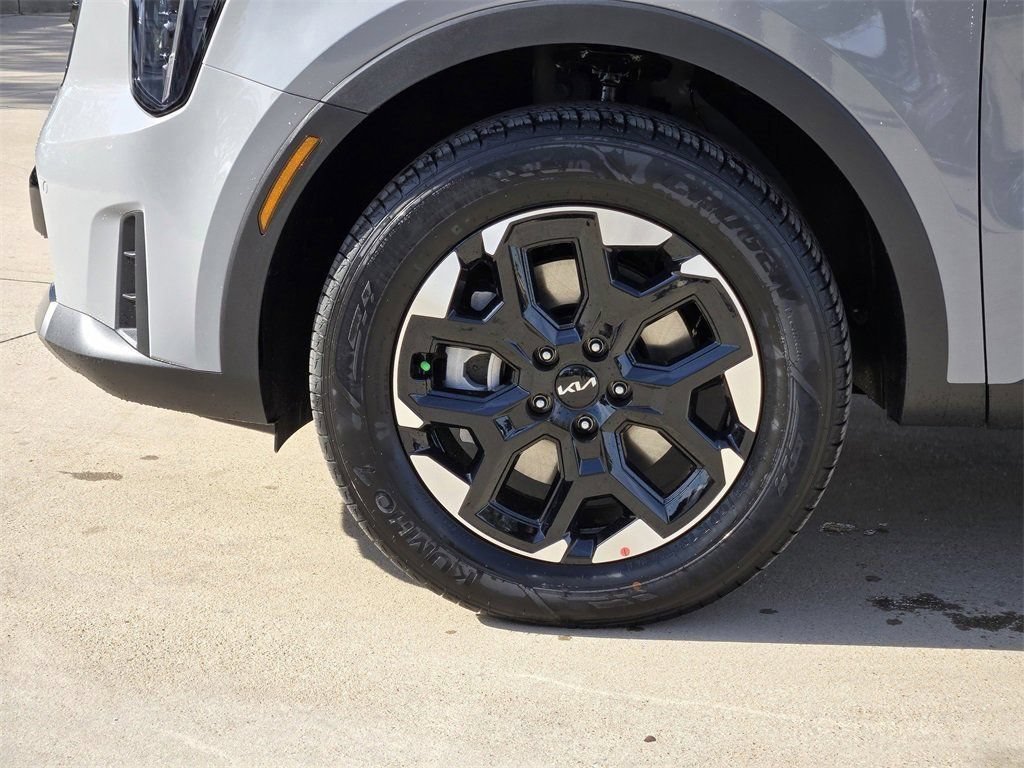 New 2026 Kia Sorento S AWD/4WD image 9