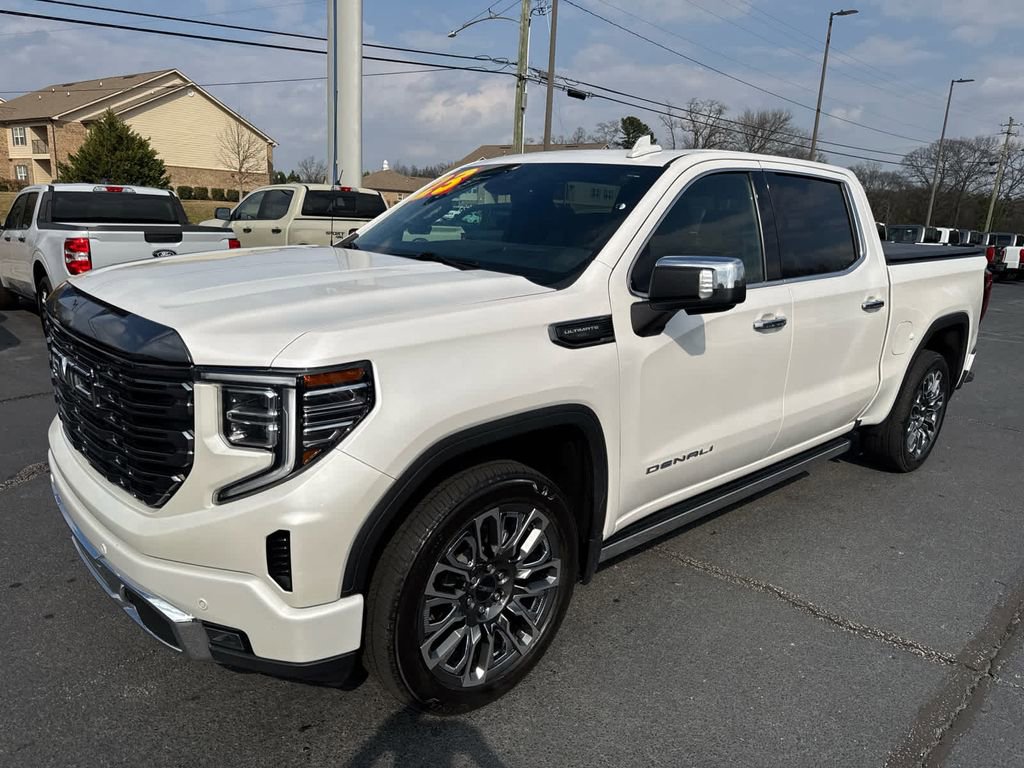 Used 2023 GMC Sierra 1500 Denali Ultimate image 4