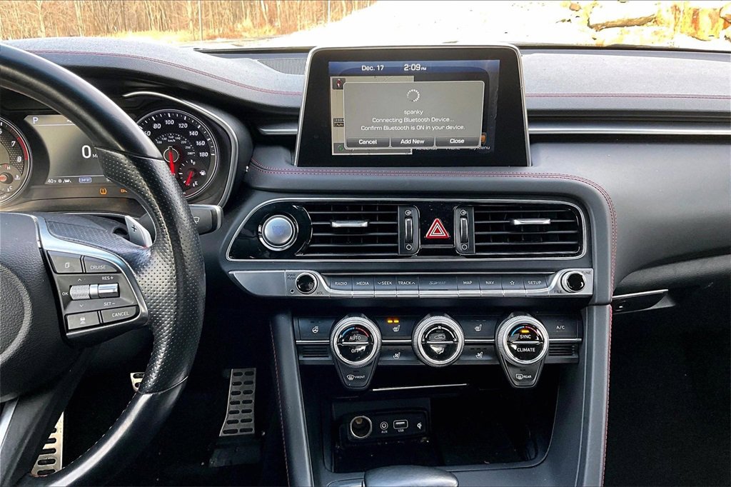 Used 2019 Genesis G70 3.3T Advanced w/ Sport Package image 29