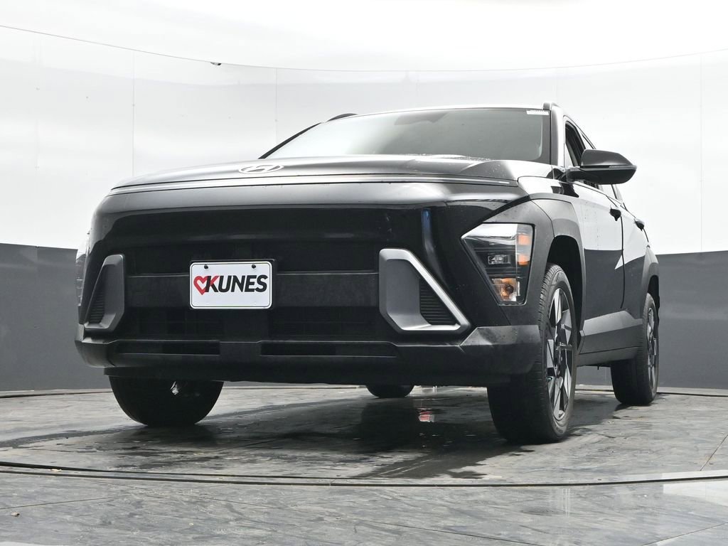 Used 2024 Hyundai Kona SEL AWD/4WD image 44