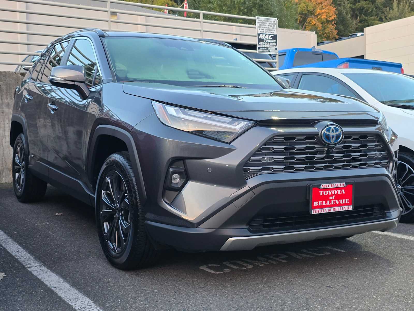 Certified 2024 Toyota RAV4 Limited w/ Advanced Technology Package AWD/4WD image 3
