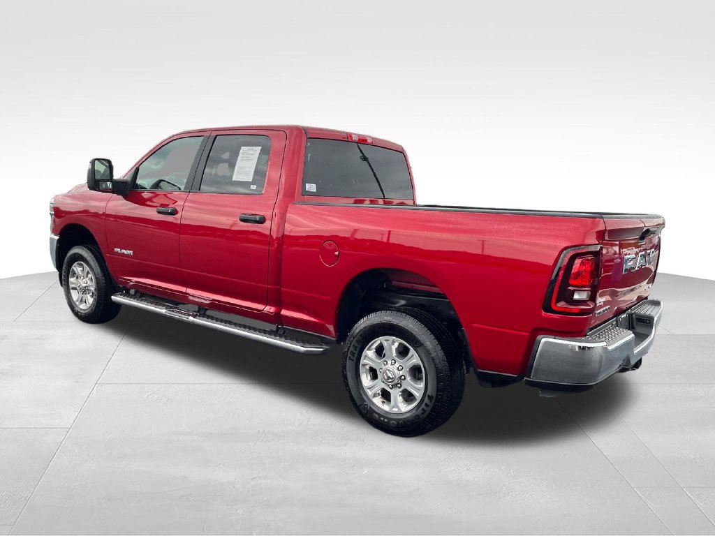 Used 2026 RAM 2500 Big Horn AWD/4WD image 3