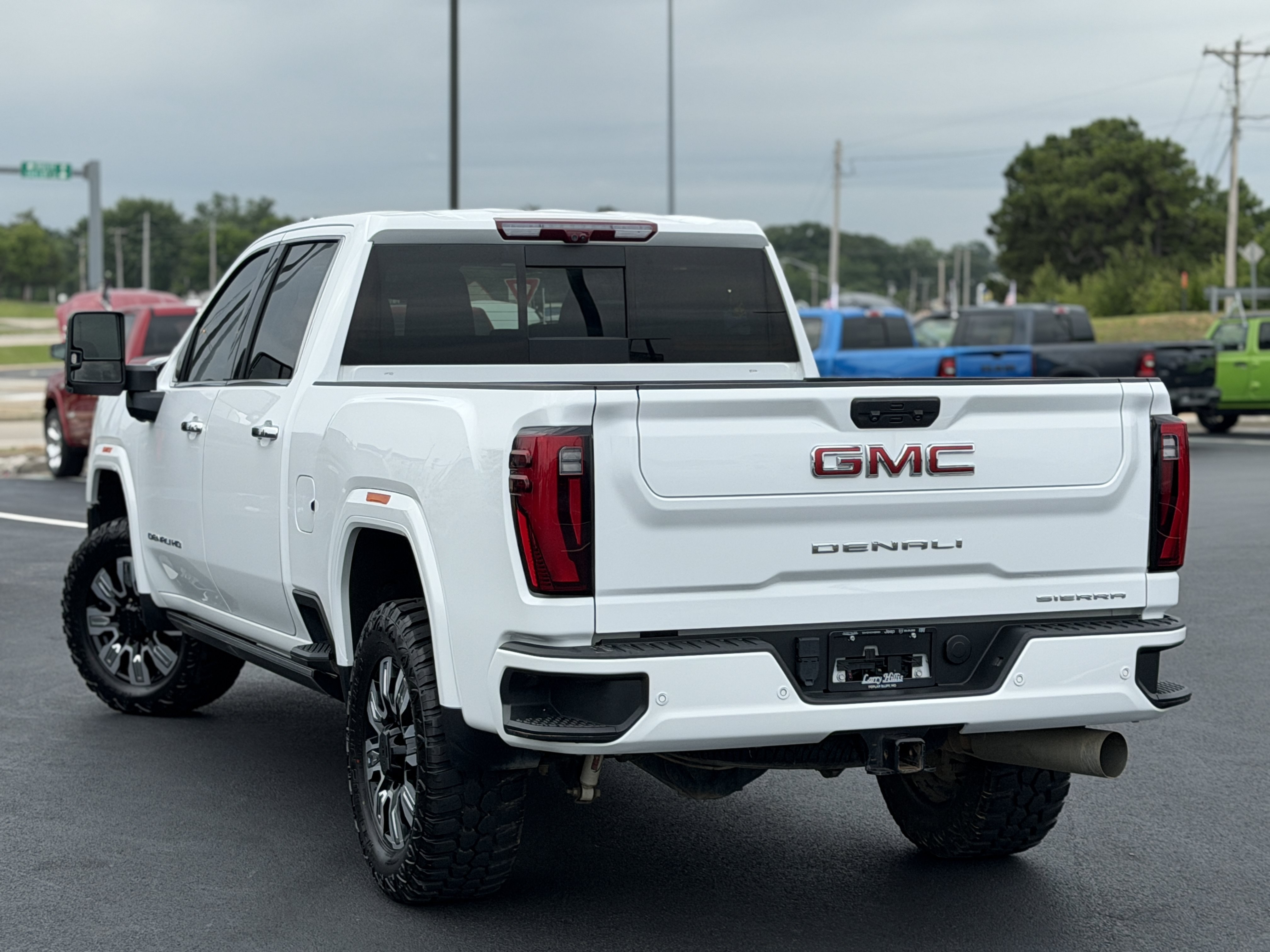 Used 2024 GMC Sierra 2500 Denali w/ Denali Reserve Package AWD/4WD image 6