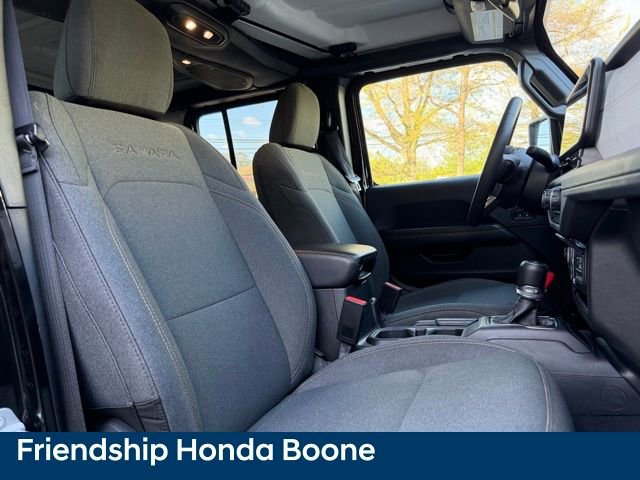 Used 2024 Jeep Wrangler Sahara image 45