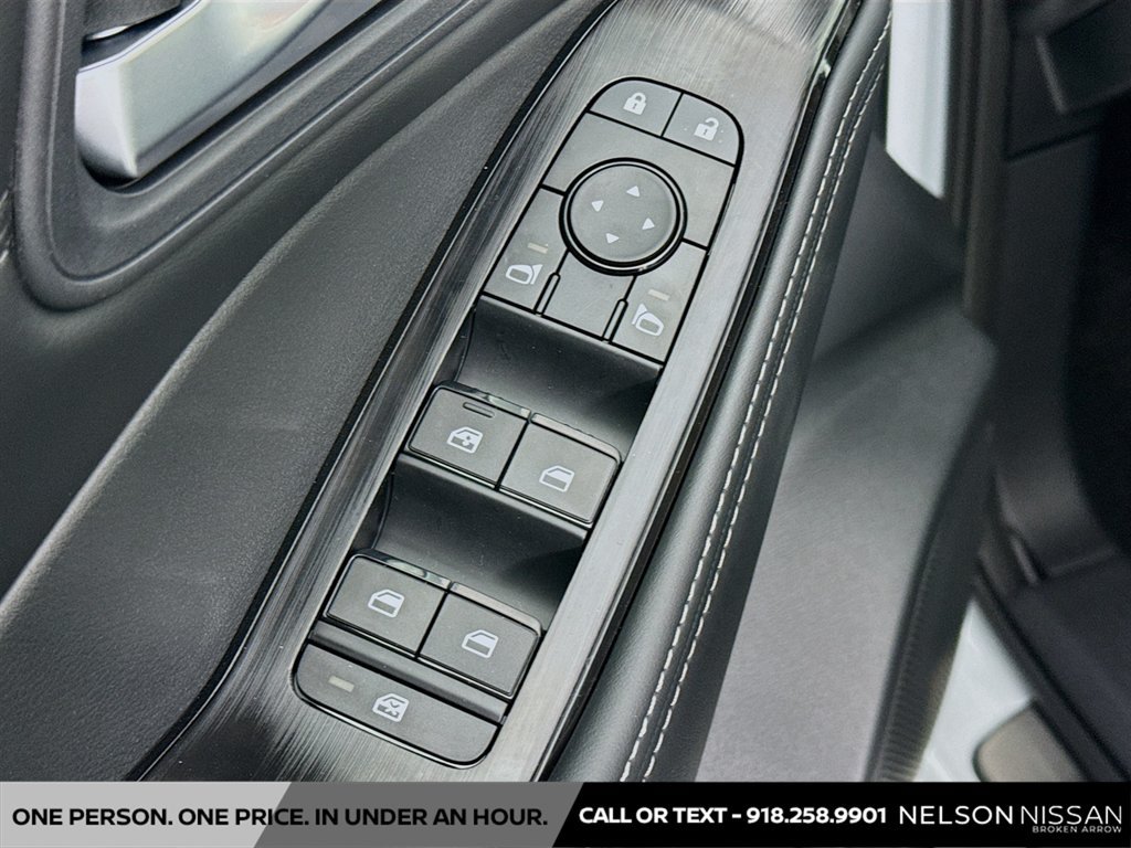 New 2026 Nissan Rogue Dark Armor FWD image 17