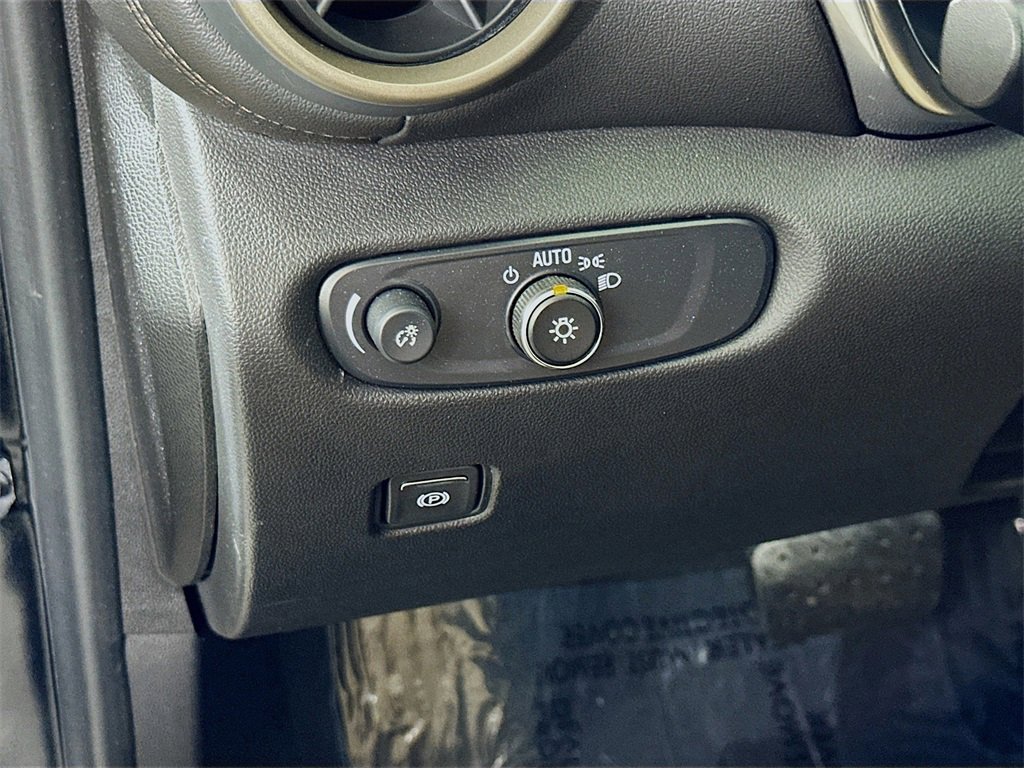 Used 2024 Chevrolet Blazer Premier w/ Driver Confidence II Package image 22