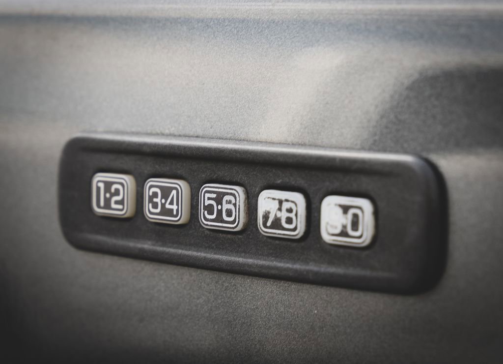 Used 2015 Ford F250 XLT w/ XLT Value Package image 6