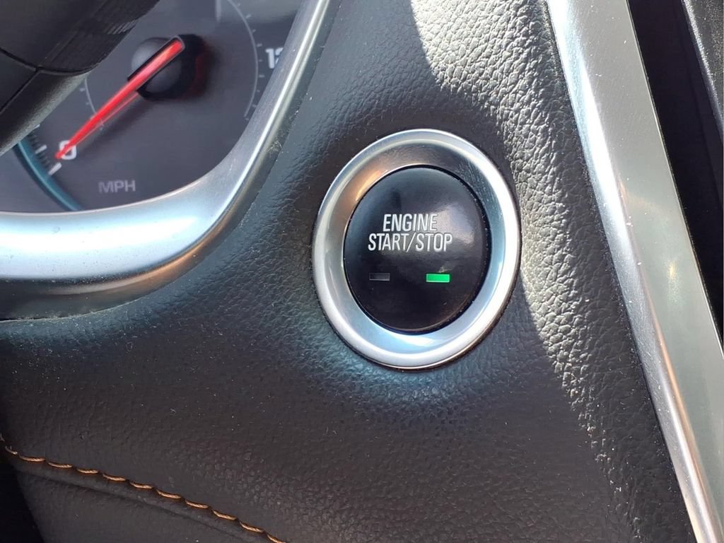 Used 2020 Chevrolet Traverse LS w/ LPO, Floor Liner Package FWD image 23