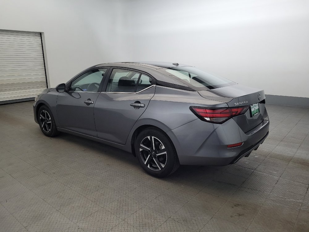 Used 2025 Nissan Sentra SV FWD image 3