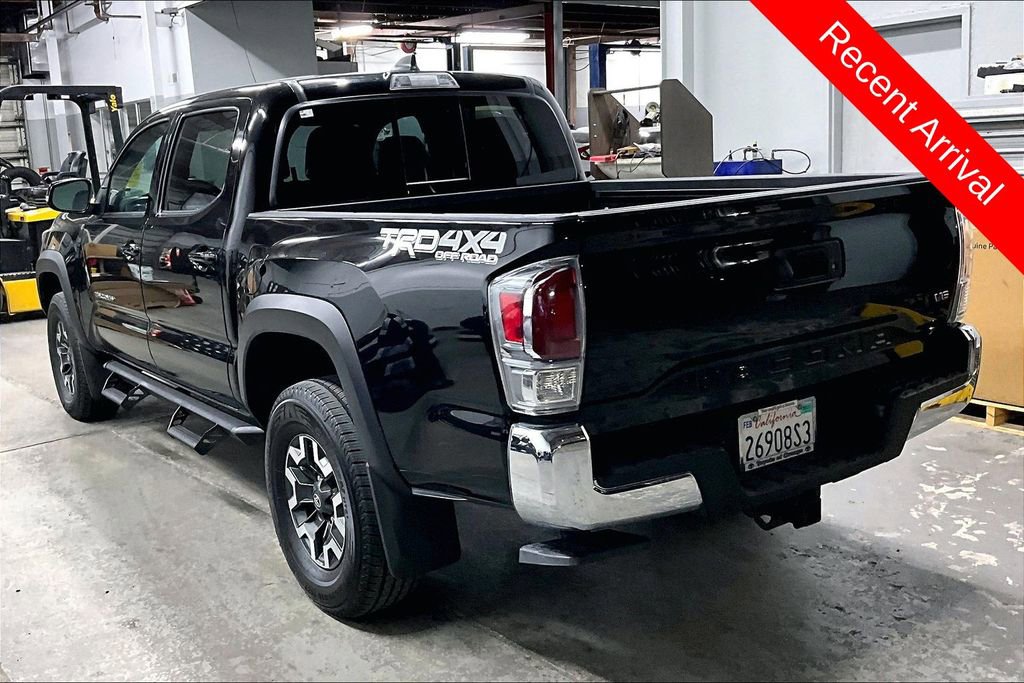 Used 2023 Toyota Tacoma TRD Off-Road image 6