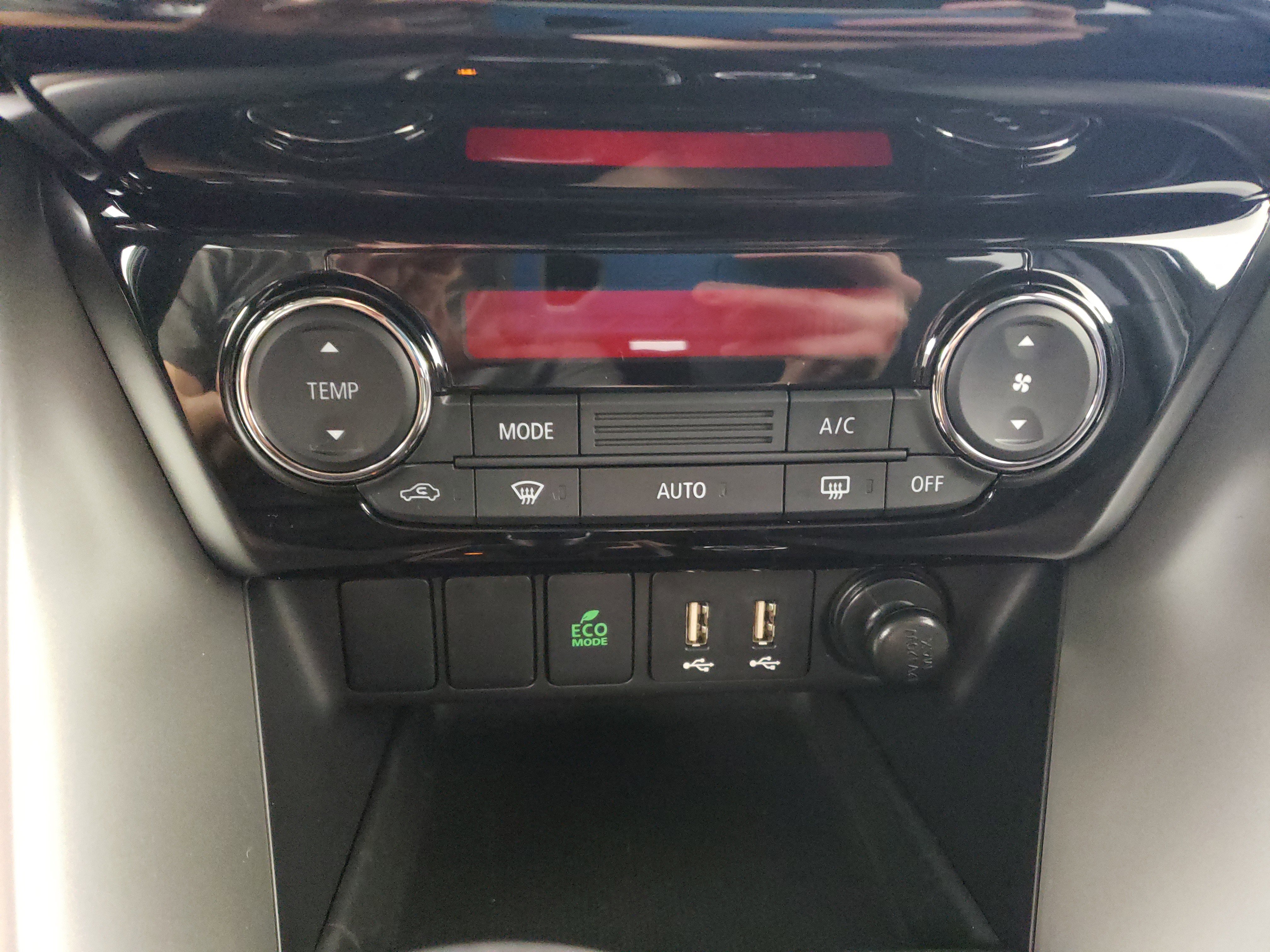 New 2025 Mitsubishi Eclipse Cross LE image 22