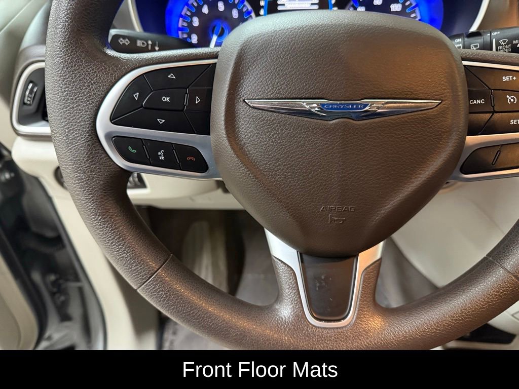 Used 2019 Chrysler Pacifica L image 10