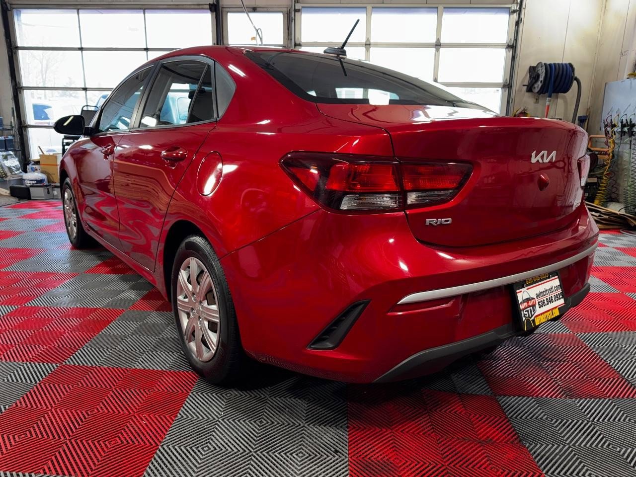 Used 2022 Kia Rio S image 5