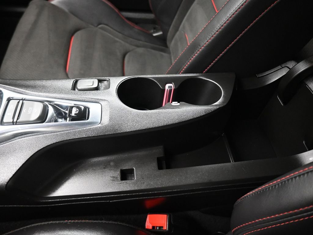 Used 2019 Chevrolet Camaro ZL1 w/ LPO, ZL1 Protection Package RWD image 27