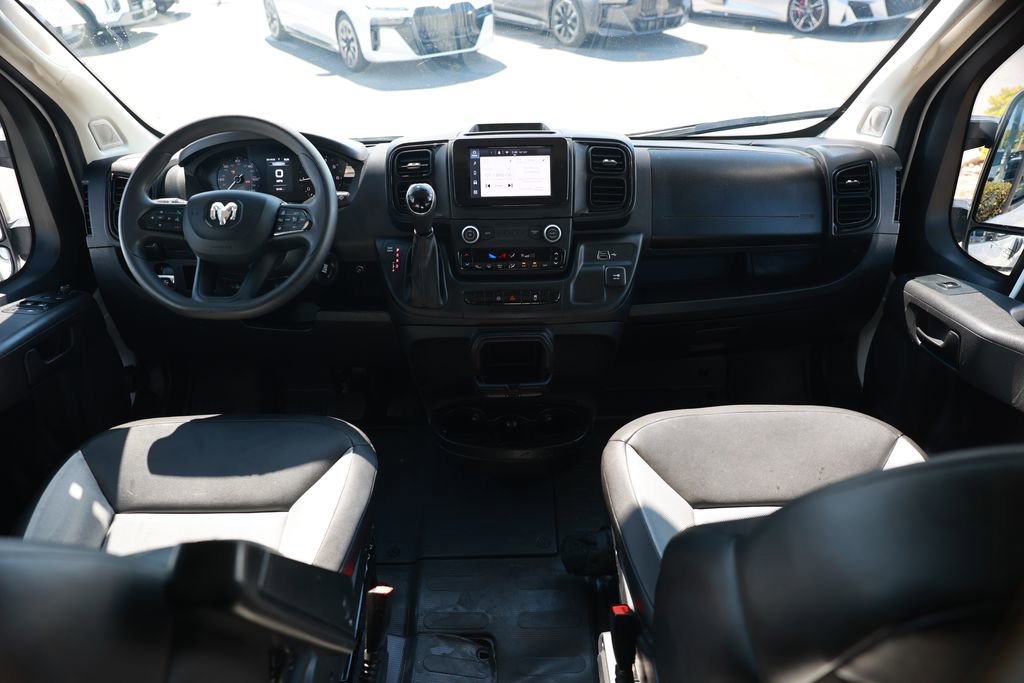 Used 2025 RAM ProMaster 2500 w/ Convenience Group FWD image 24