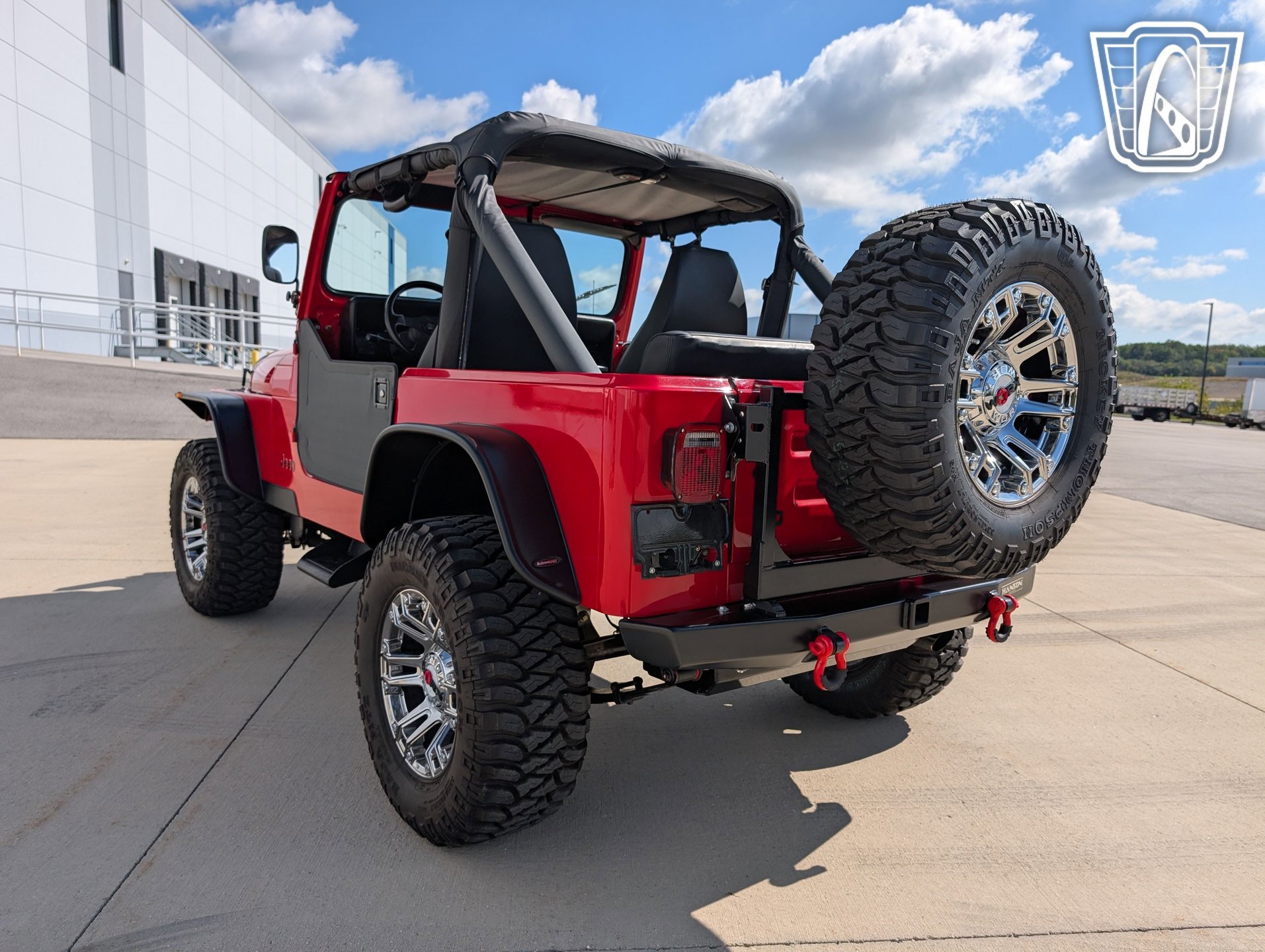 Used 1993 Jeep Wrangler S image 9