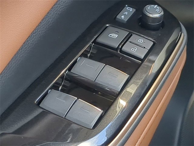 New 2026 Toyota Crown Signia image 23