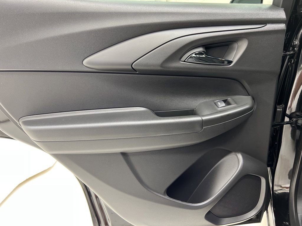 New 2025 Chevrolet TrailBlazer ACTIV w/ Convenience Package image 15