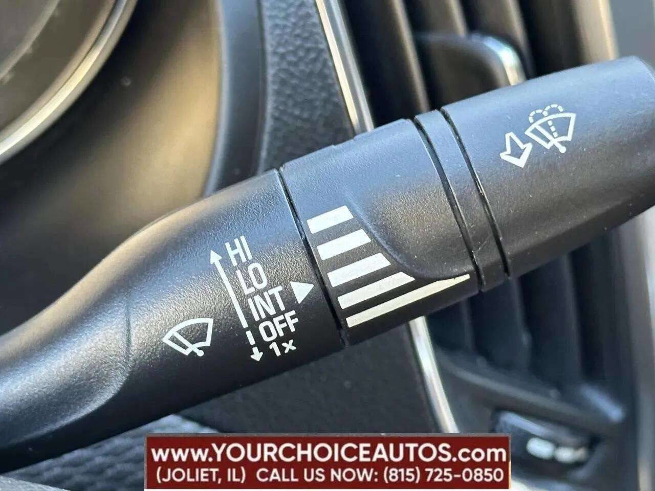 Used 2018 Chevrolet Cruze LT image 37