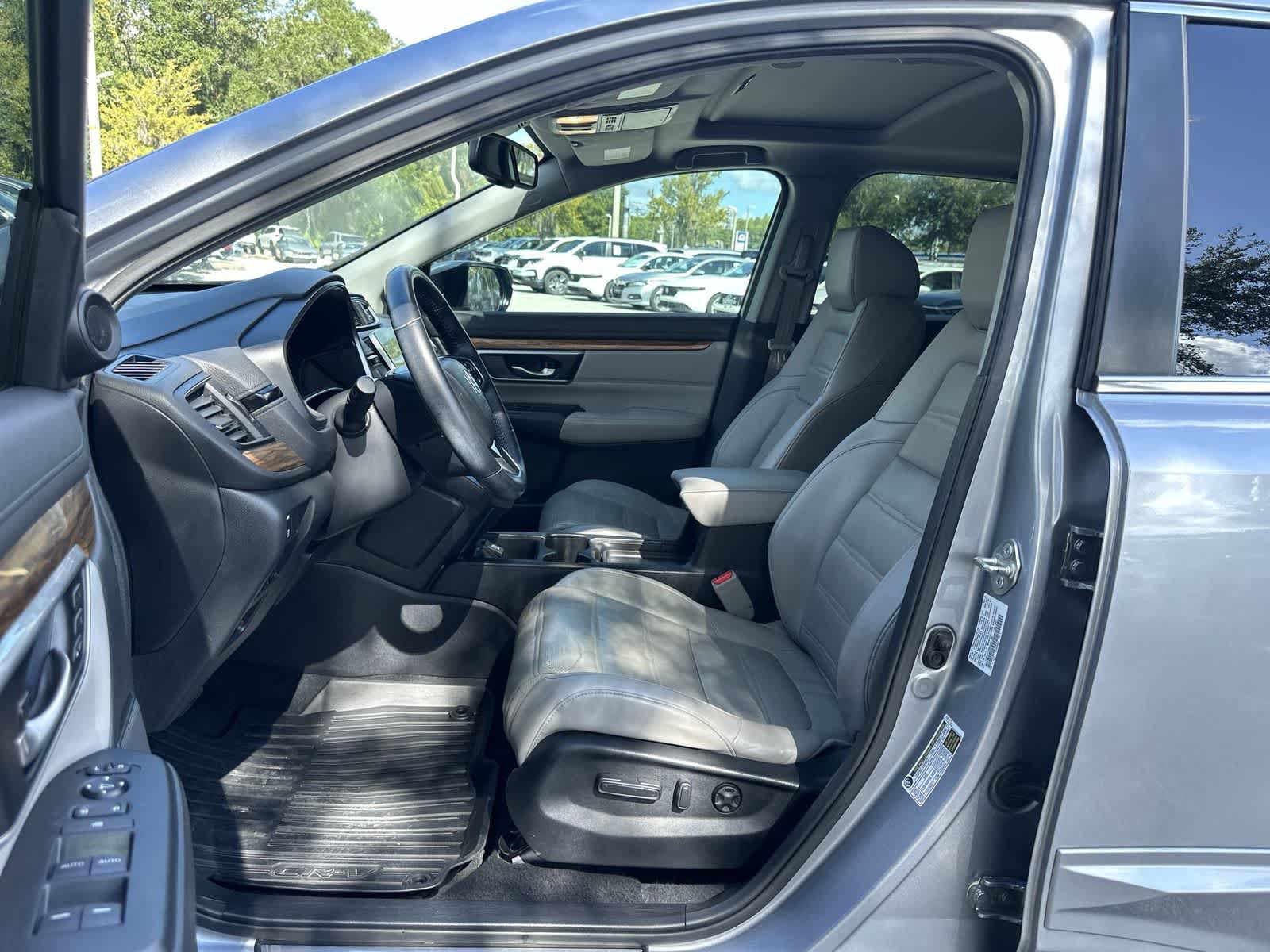 Used 2018 Honda CR-V EX-L image 2
