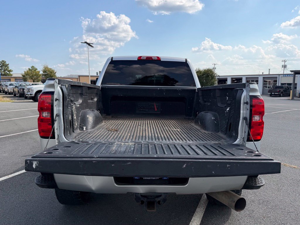 Used 2018 Chevrolet Silverado 2500 LT w/ LT Fleet Convenience Package AWD/4WD image 5