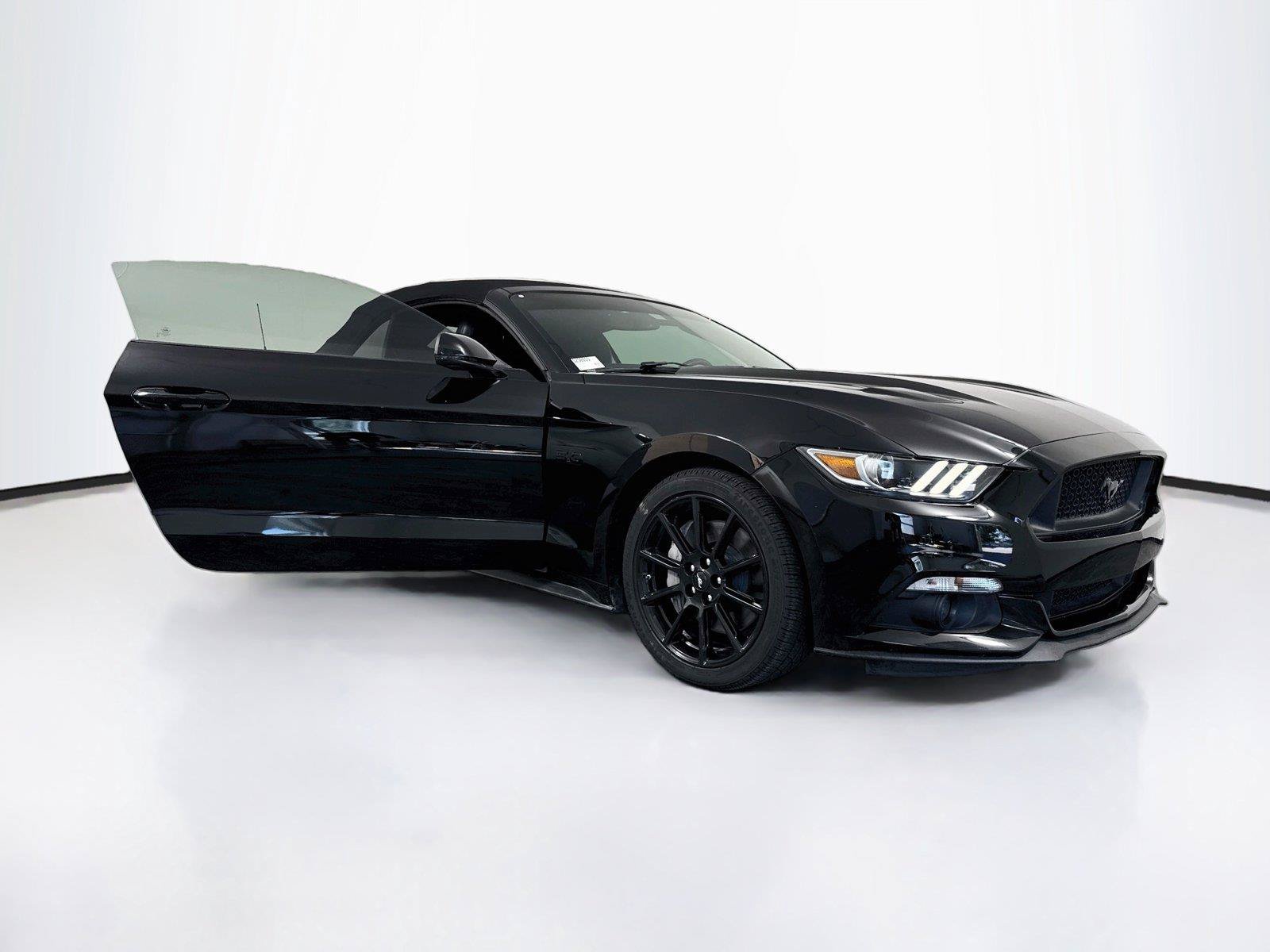 Used 2016 Ford Mustang GT Premium w/ Black Accent Package RWD image 33