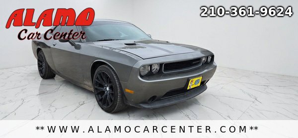 Used 2012 Dodge Challenger SXT RWD image 7