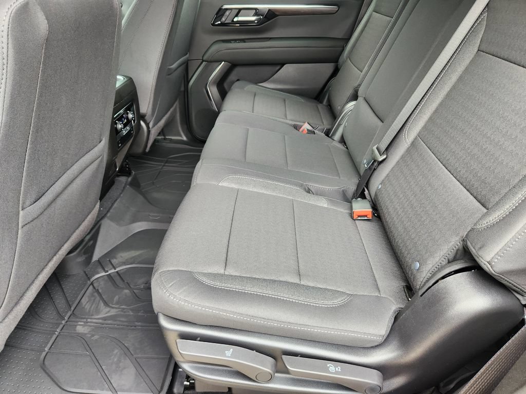 New 2026 Chevrolet Tahoe LS AWD/4WD image 19