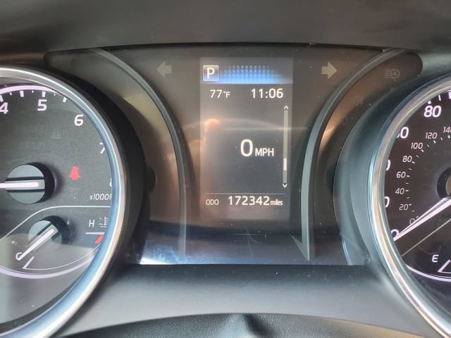 Used 2020 Toyota Camry LE FWD image 22