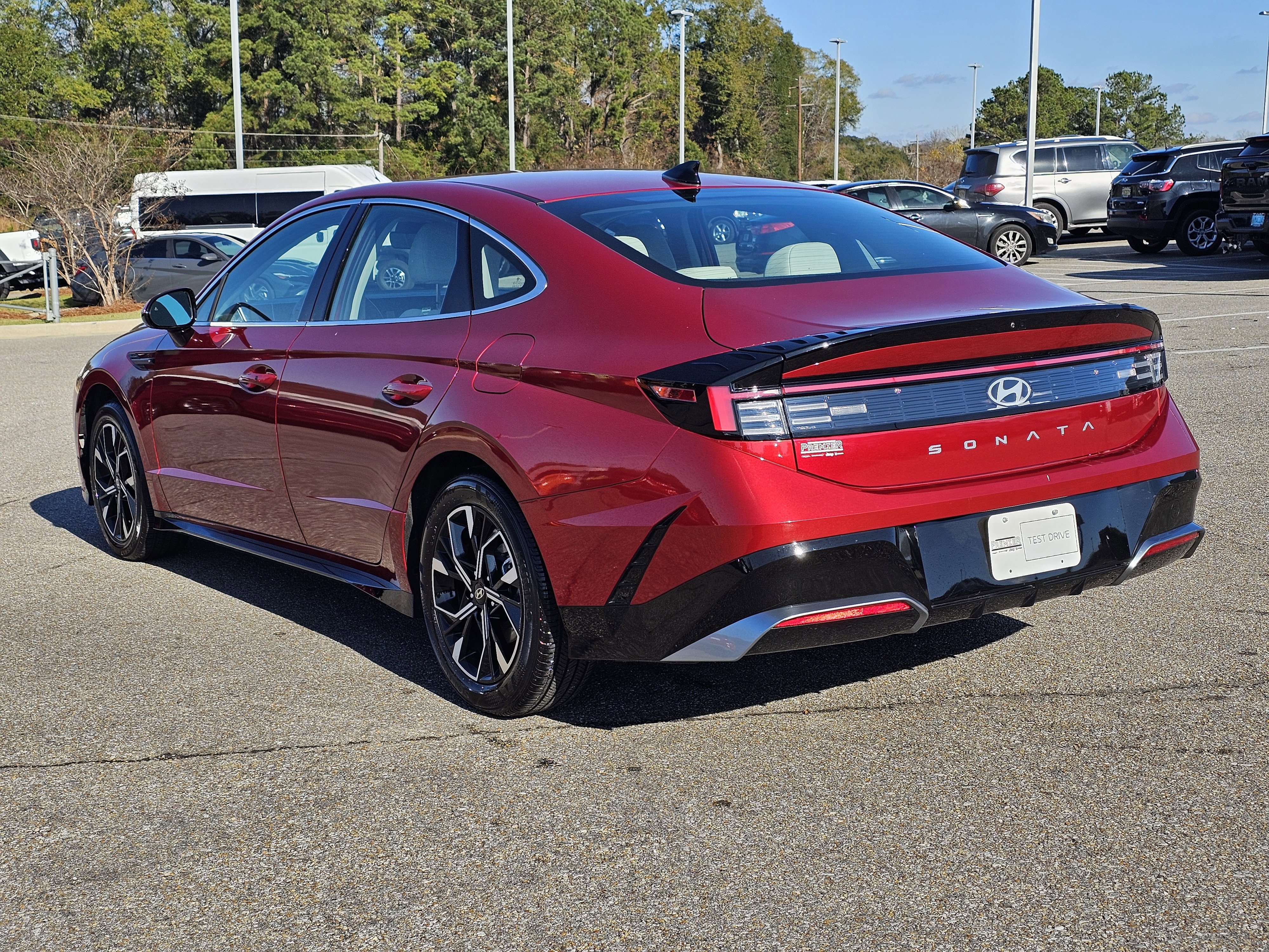 Used 2025 Hyundai Sonata SEL image 11